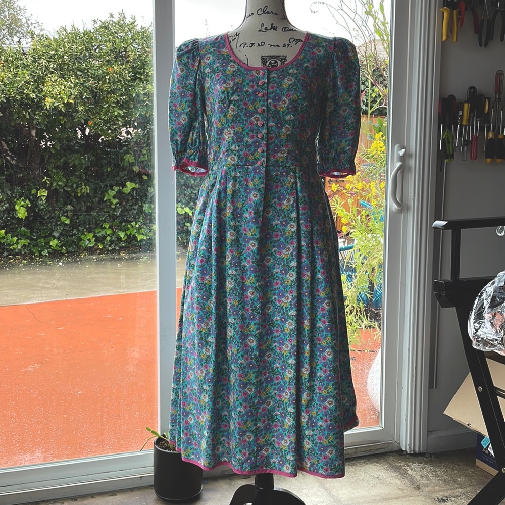 Rose Floral Dirndl